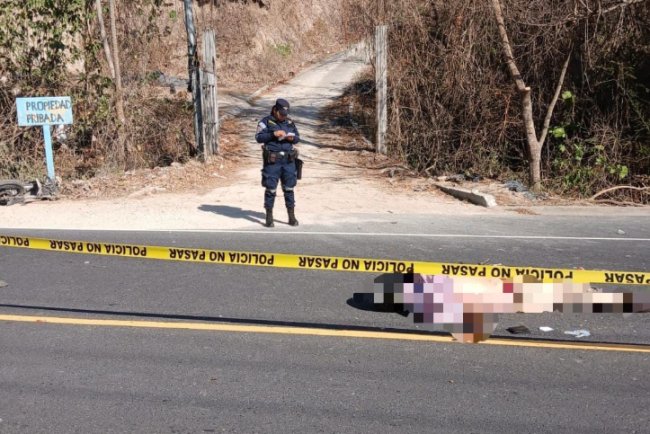 Motociclista muere tras chocar contra vehículo en Chalatenango