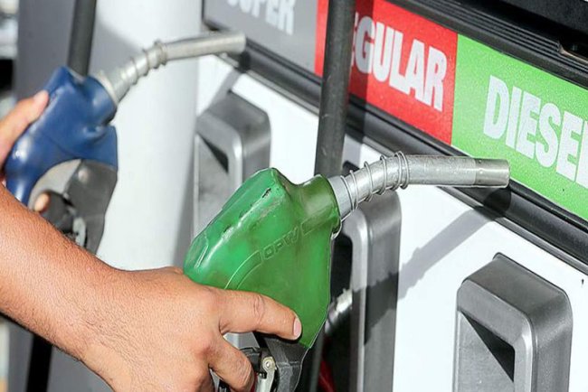 Precios del combustible experimentará bajas esta quincena