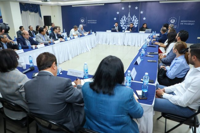 Ya hay Consejo Superior de Trabajo