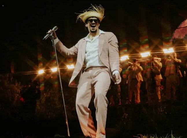 Bad Bunny encabezará el espectáculo de medio tiempo del Super Bowl 2026