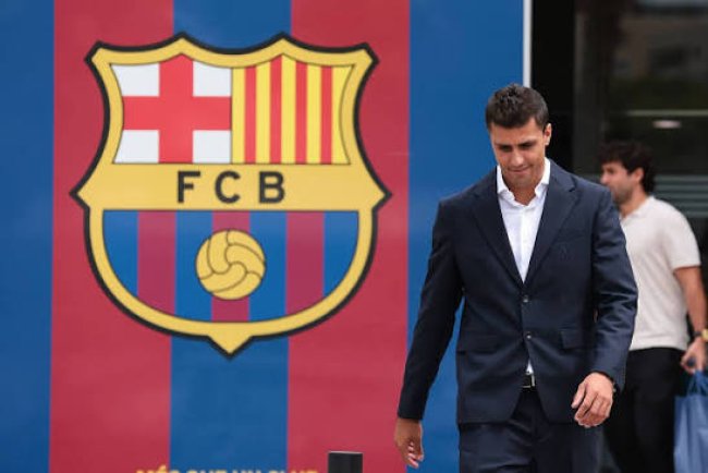 Barcelona hace oficial el fichaje de Rodri hasta 2030