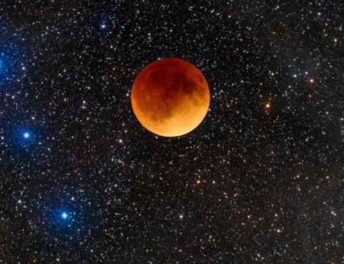 España podrá observar un eclipse parcial de Luna durante la madrugada del 28 de agosto