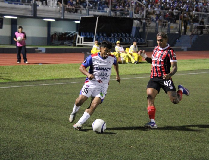 Firpo vence a Alajuelense y le propina su primera derrota en la Copa Centroamericana