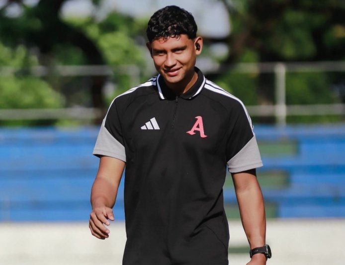 Alianza anuncia salida de Rodrigo Lazo por mutuo acuerdo