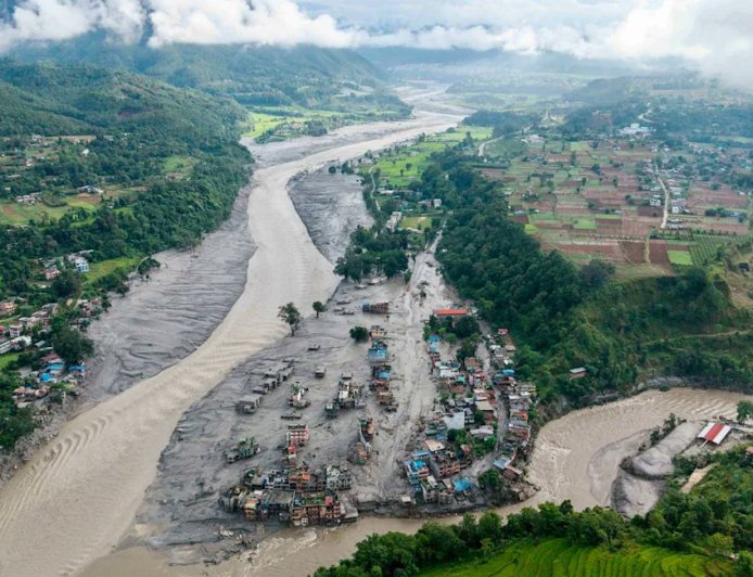 China suspende rescates en Tíbet por riesgo de nuevas inundaciones