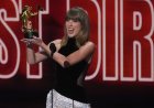 Taylor Swift hace historia y se convierte en la artista más premiada de los MTV VMA