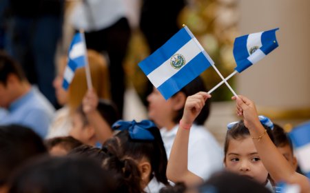 El Salvador inaugura el mes cívico rumbo a los 205 años de independencia