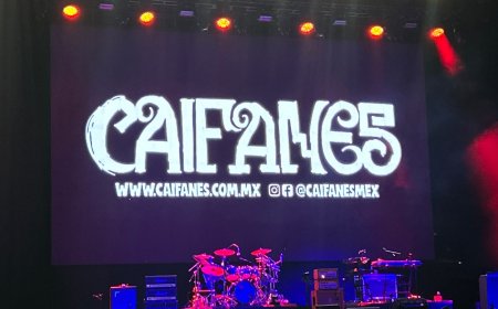 Caifanes vuelve a El Salvador y hace vibrar al Gimnasio Nacional