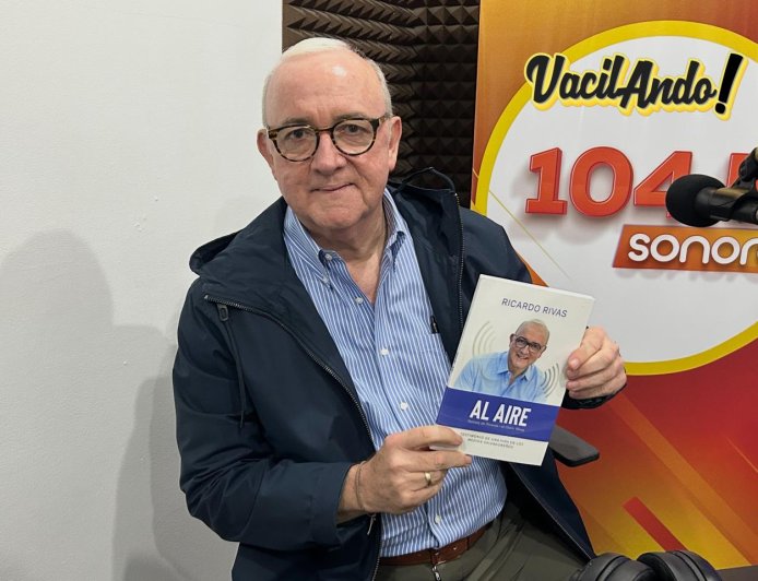 Ricardo “El Chiri” Rivas presenta “Al Aire”, un recorrido por casi 50 años en los medios