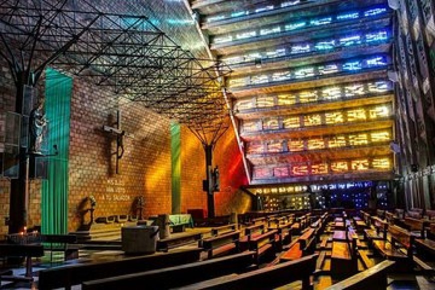 Polémica por supuesto cobro para ingresar a la iglesia El Rosario