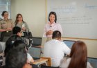 Keiko Fujimori conoce el modelo educativo, de salud y seguridad de El Salvador