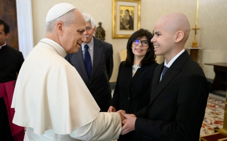 Vaticano confirma diagnóstico de un tipo de cáncer pulmonar al papa León XIV