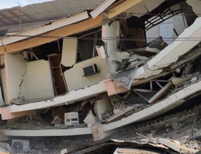 Terremoto de magnitud 7,7 sacude Panamá y provoca daños materiales
