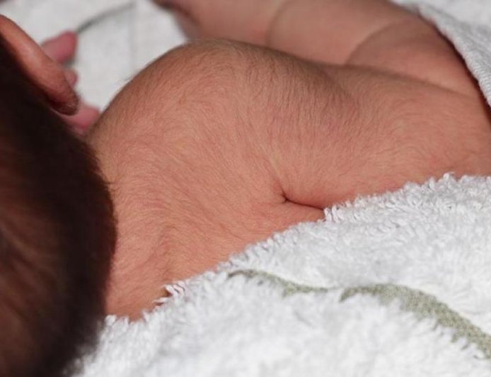 Video de bebé con vello facial se vuelve viral y genera dudas sobre su autenticidad