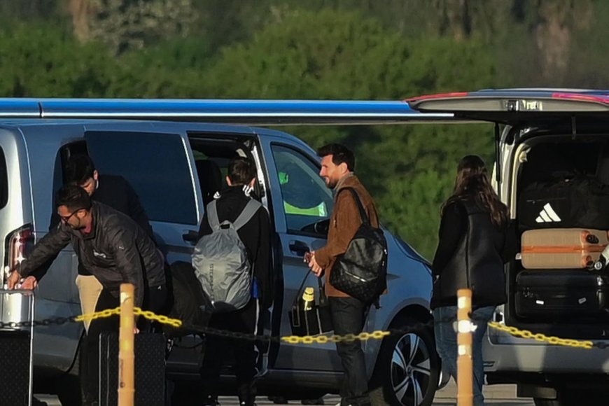 Lionel Messi llega a Rosario antes de su despedida con la selección argentina