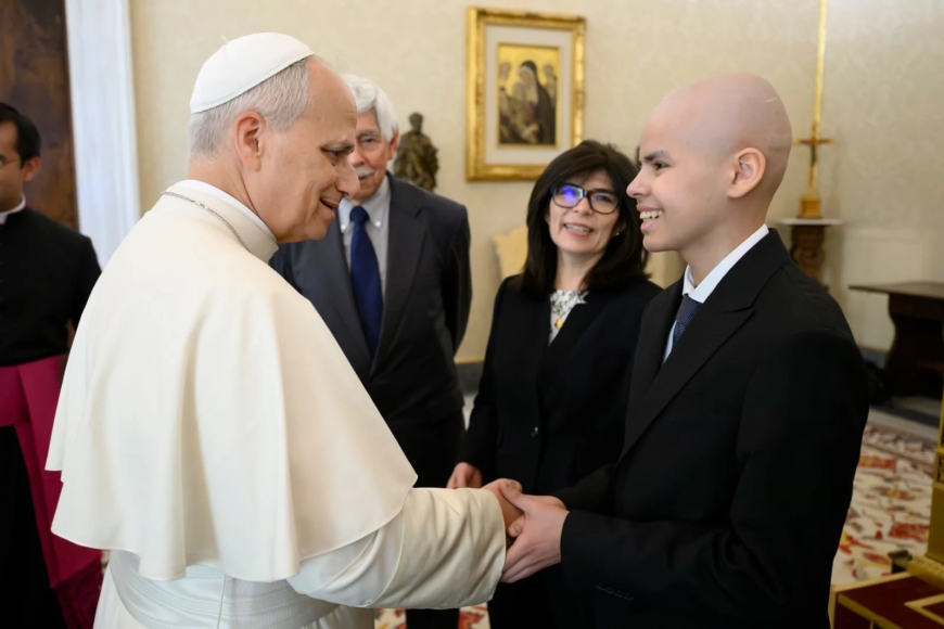 Vaticano confirma diagnóstico de un tipo de cáncer pulmonar al papa León XIV